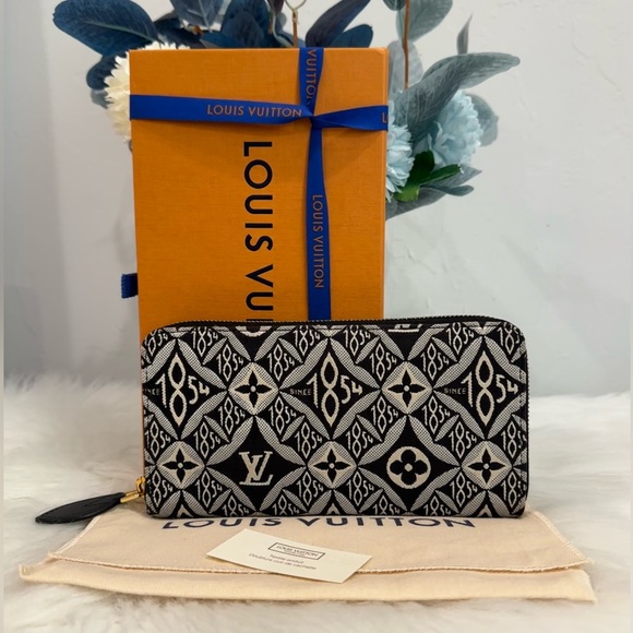 Louis Vuitton Handbags - SOLD‼️Louis Vuitton Since 1854 Limited Edition Zippy Wallet